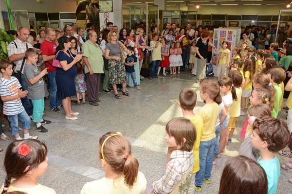 Izložba likovnih radova dece Srbije “Ilustracija literarnih dela”