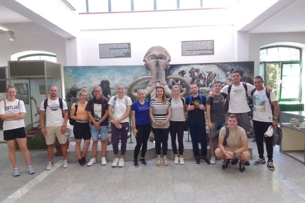 EDUKACIJA MLADIH NA PRIRODNJAČKOJ IZLOŽBI ZAVODA