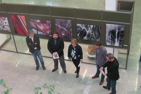Otvorena izložba fotografija „Stene – skrivene boje i oblici“, autora Darka Timotića