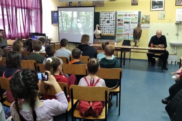 ZAVOD NA „ZMAJEVOM  FESTIVALU  NAUKE“ U SRBOBRANU