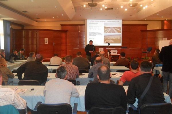 Kako praktično zaštititi ptice na dalekovodima?