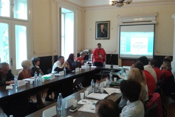 Tribina i kampanja, pod istim nazivom, „Čujte i ne trujte! Orao pao“, održani  u Somboru