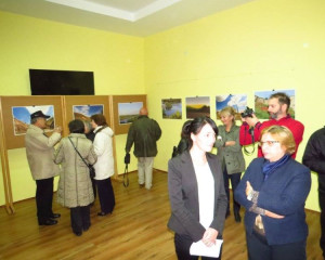 IZLOZBA TITELSKI BREG  12 