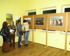 IZLOZBA TITELSKI BREG  13 