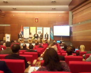 IMG fe585ad2d3f5f626bd54e2e748fe1ce0 V