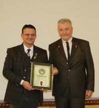 ZAVOD JE PRIMIO VREDNU PLAKETU OD LOVAČKOG SAVEZA VOJVODINE